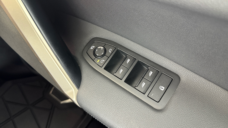 BMW iX 240kW xDrive40 M Sport Edition 76.6kWh 5dr Auto Electric Estate